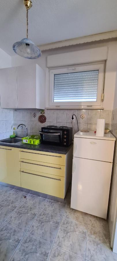 Smartstar Apartment Split Luaran gambar